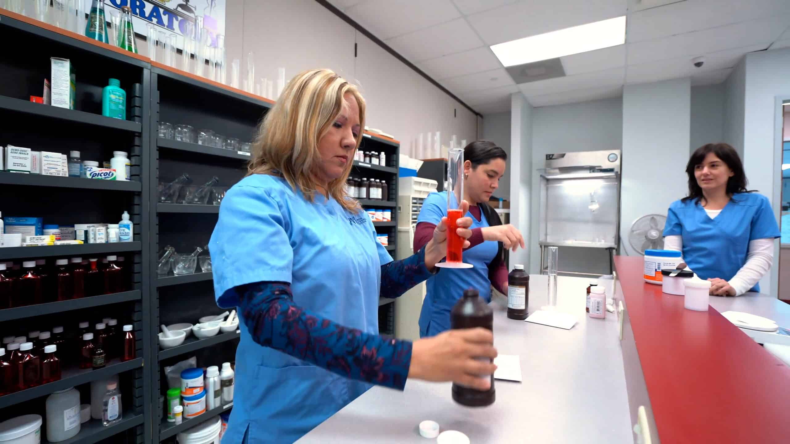 Miami pharmacy tech student classes: practicing at the pharmacy lab